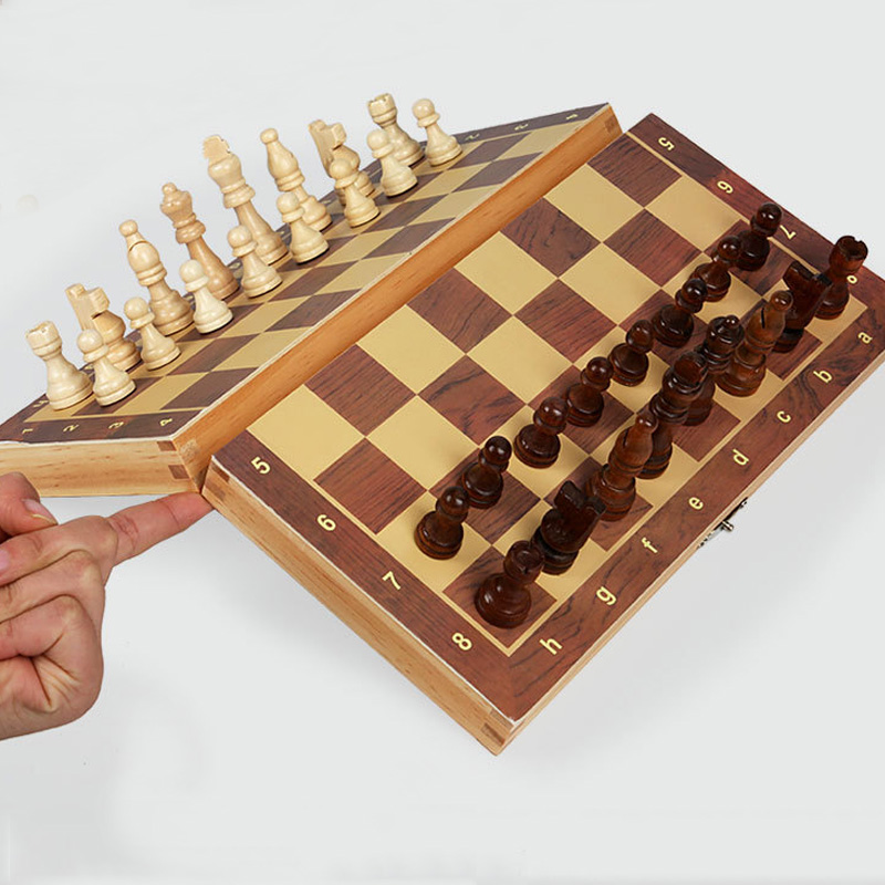Magnetic Wooden Folding Chess  - Interior Design Handbook 评论和价格